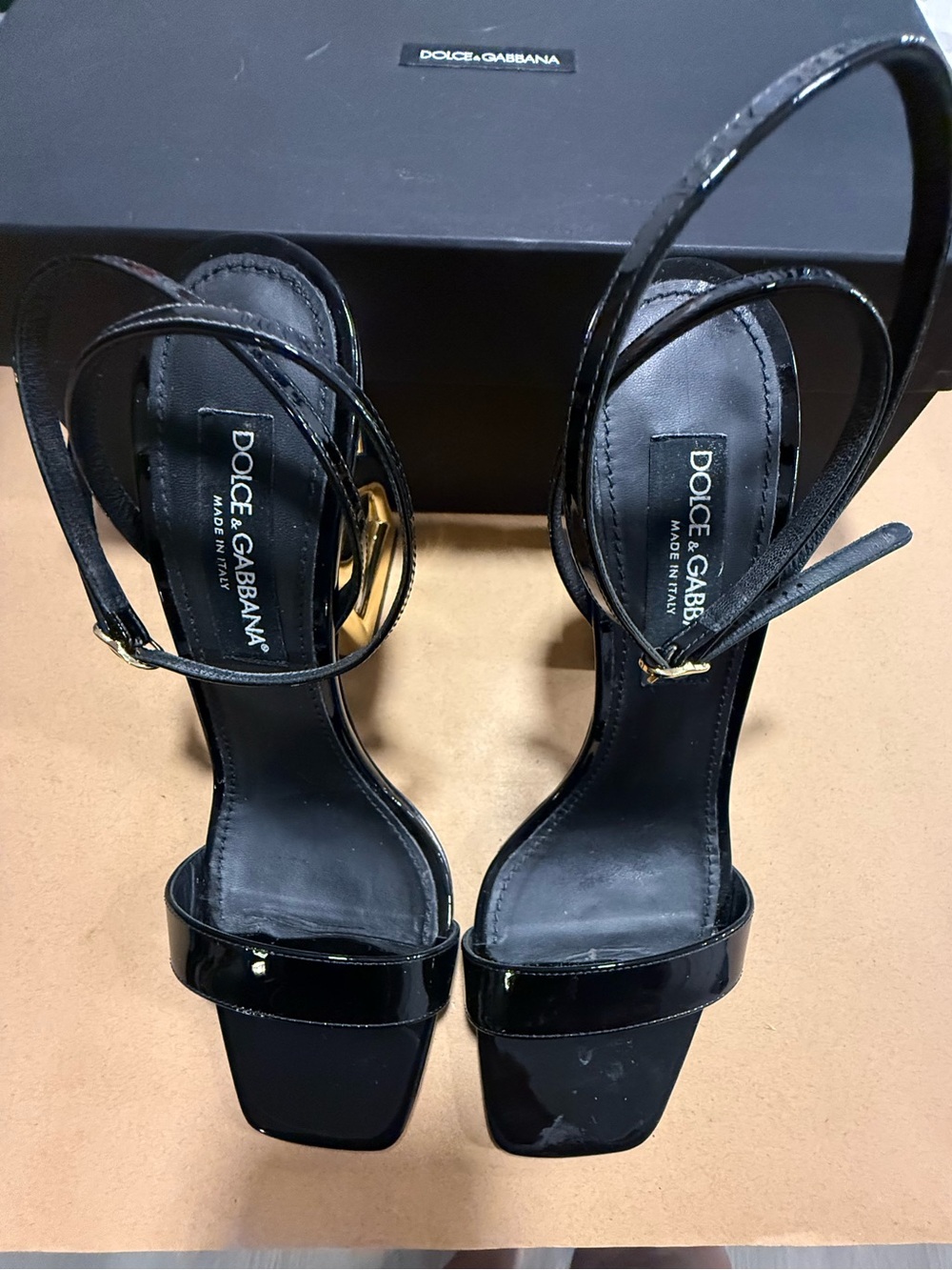 AUTHENTIC: Dolce & Gabbana Logo Heels - Picture 2 of 7